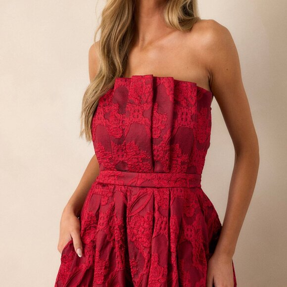 Red Dress Boutique Elegant Red Strapless Lace Dress| Large | NWT ❤️ - Picture 2 of 5
